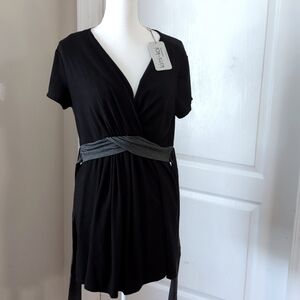 *Maternity** Kimi & Kai Black Tie Back Stretchy Tunic. Size Large. NWT
